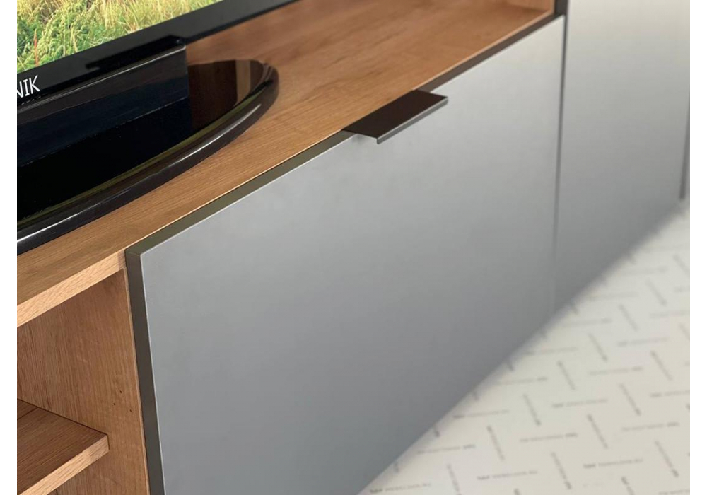 фото гостиная woodville бери дуб крафт золотой / графит 570022 | 220svet.ru